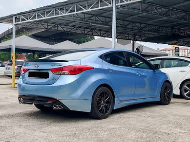 Hyundai Elantra PREMIUM in Gombak, SGR