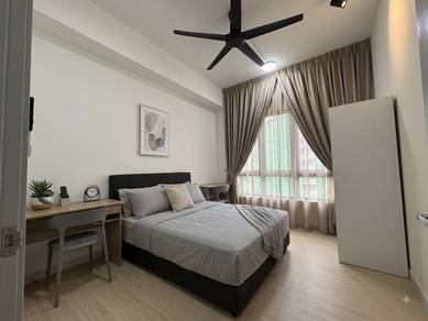 Service Residence For Rent in M Luna