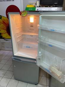 Panasonic 210L Refrigerator 6ap1nv6g - terpakai