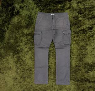 GoodFellow Cargo sz 36.