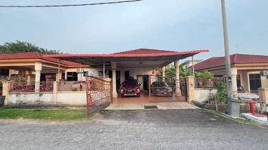 Semi-Detached House For Sale in Alor Gajah,MLK