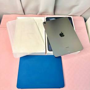 Apple iPad Air 5 M1 | 64GB | Like New | FREE Apple