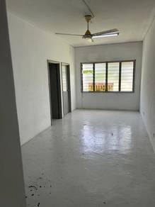 Flat For Sale in Angsana
