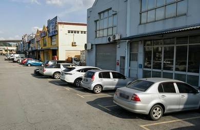 Shop lot For Sale in Puchong,SGR