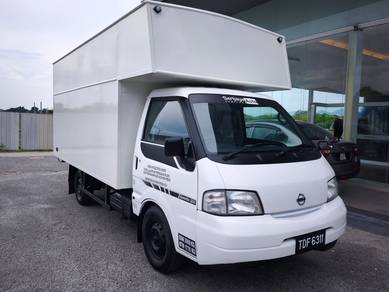 Nissan Vanette 1.8 Petrol