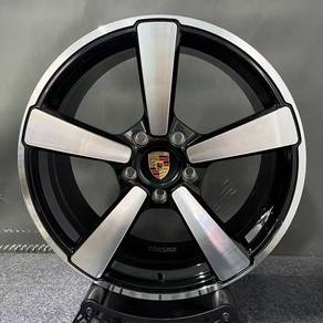 Porsche Carrera Classic 911 992 F20 R21 Forged Rim