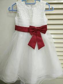 Flower girl dress