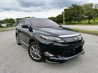 Toyota Harrier PREMIUM ADVANCE PACKAGE 4WD in Seri Kembangan, SGR
