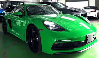 2022 Porsche Cayman GT4 718 GT4