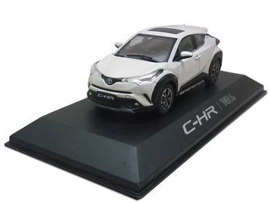 Toyota C-HR SUV 1/43 Model Car (White)