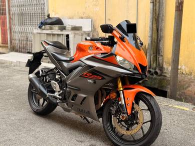 Yamaha R25