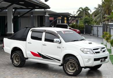 2010 Toyota Hilux G