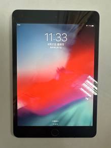 iPad mini 3 for sell (Like New)