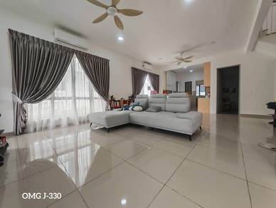 Semi-Detached House For Sale in Setia Alam,SGR