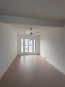 Apartment For Rent in Apartment Pantai Indah Fasa 1