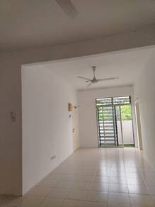 Cluster House For Rent in Cheng,MLK