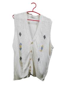 Vintage Knitted Vest with Diamond Pattern