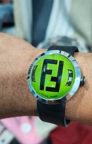 Fendi Bussola Bubble jump hour 8010 swiss watch