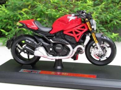 Maisto 1-18 (2014) Ducati Monster 1200S Naked Bike