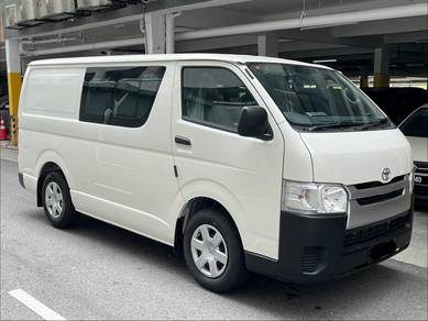Toyota Hiace TURBO in Batu Caves, SGR