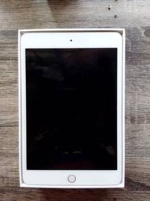 iPad Mini 4 16GB (Screen Glitching)