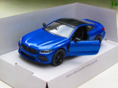 Kinsmart (12cm) Diecast Car BMW M8 Blue