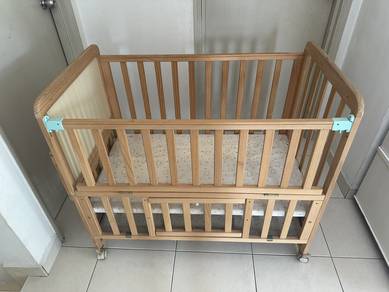 Baby Cot / Katil Bayi