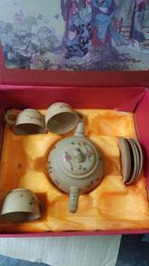 Chinese tea pot set