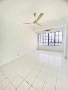 Condominium For Rent in Bayu Tasik 1