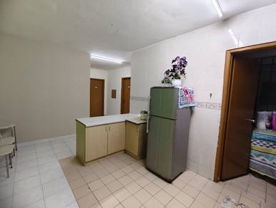 Apartment For Rent in Flora Damansara