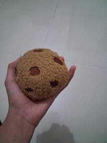 Cookie plushie