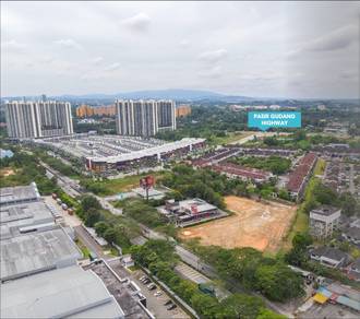 Commercial Land in Tampoi, JHR
