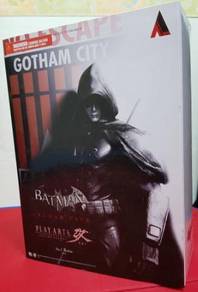 Play Arts Kai - Robin