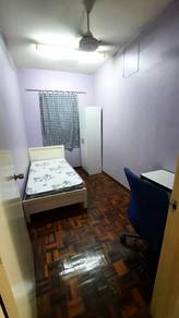 Room in Petaling Jaya, SGR