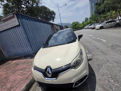 Renault Captur (CKD) in Ayer Itam, PNG