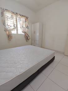 Room in Setia Alam, SGR