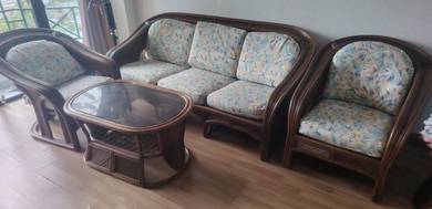 Rattan Sofa Set 3+1+1 with Glass Coffee Table