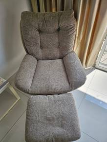 Modern Sofa with Ottoman – Excellent Condition