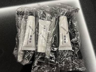 hotel 3 travel shaving kit- free