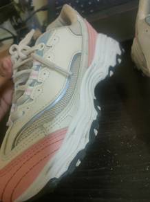 Rarely use shoes, want to clear with cheap price