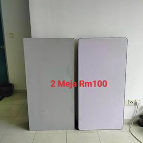 Meja lipat kayu