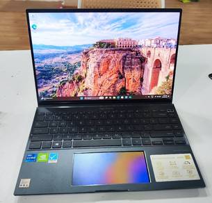 Laptop Asus Zenbook UX5400E