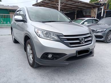 Honda CR-V in Old Klang Road, KUL