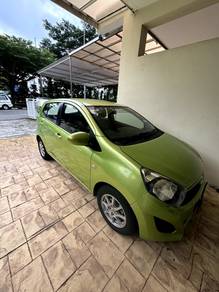 Perodua Axia G in Bayan Lepas, PNG