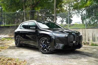 BMW iX XDRIVE40 in Glenmarie, SGR