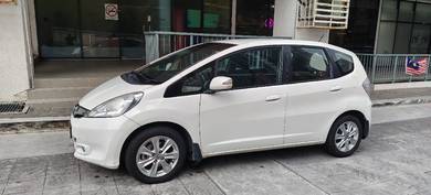 Honda Jazz Hybrid (HYBRID) in Cheras, SGR