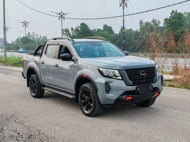 Nissan Navara PRO-4X in Johor Bahru, JHR