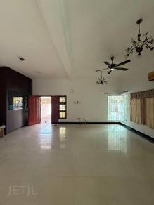 Semi-Detached House For Sale in Klang,SGR