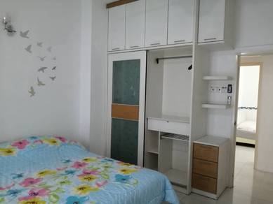 Condominium For Rent in Bayswater Resort Condominium