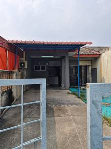 1-storey Terraced House For Sale in Beranang,SGR